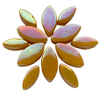 Ottoman Bloemblaadjes Parelmoer Amber