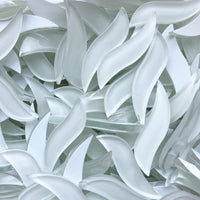 Pétalos Ondulados Blanco Nieve