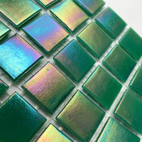 Verre Mosaique - glass mosaic -Glasmosaik-glasmozaïek-Glasmozaiek Iriserend 20mm Jadegroen - mosaicshop