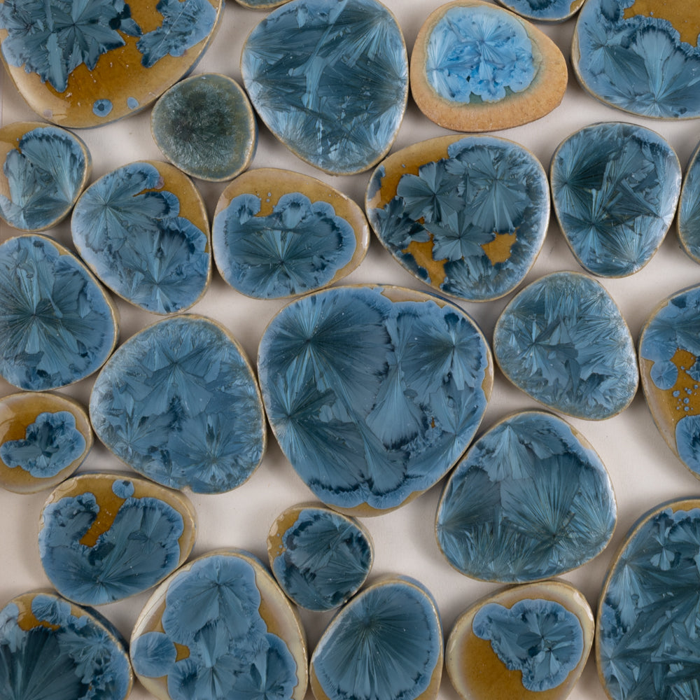 Pebbles Morris Blue (Loose)