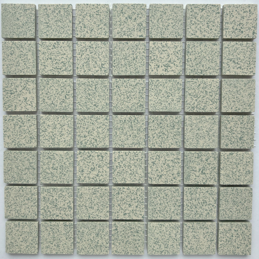 Winckelmans Vert 209 Mouchetés 20x20 mm – green speckled mosaic tiles on mesh, top view