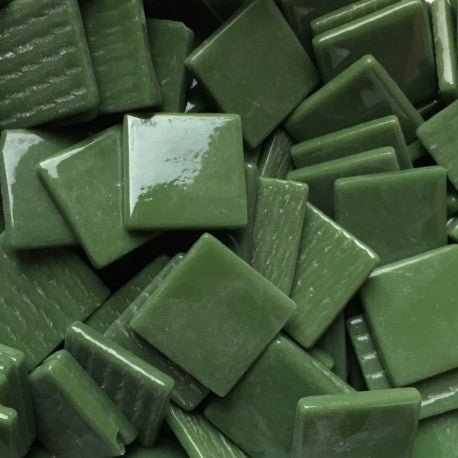 Fantasy Glas 25mm  Tannengrün