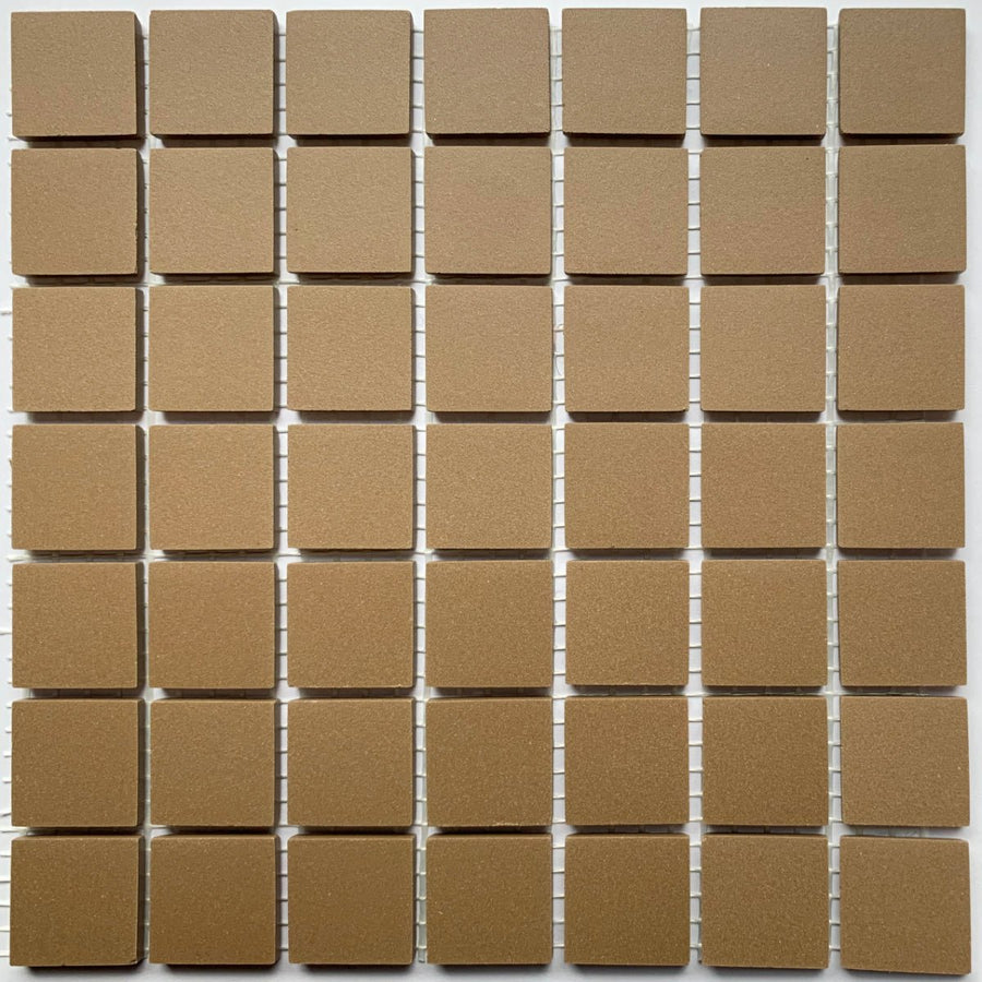 Winckelmans Café – pastilhas de mosaico mates de 20x20 mm sobre rede