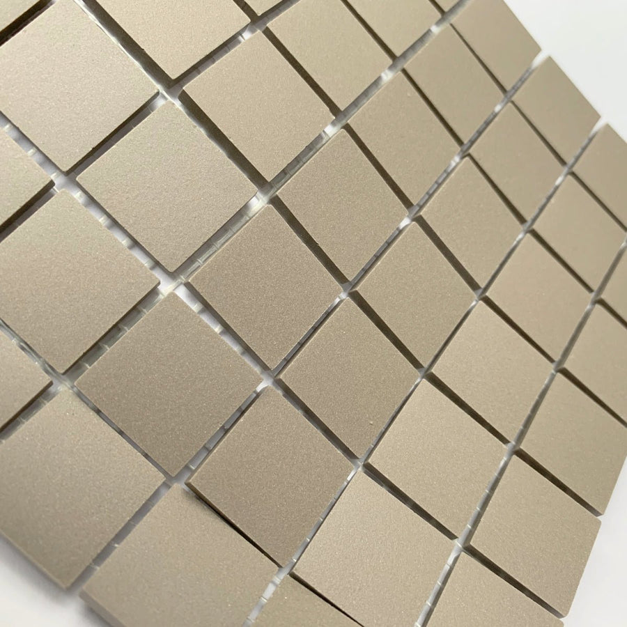 Winckelmans Gris – teselas de mosaico mates de 20x20 mm sobre malla