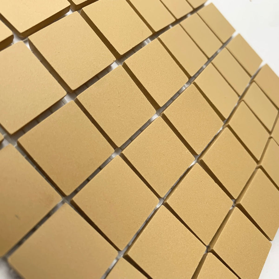 Winckelmans Jaune – teselas de mosaico mates de 20x20 mm sobre malla