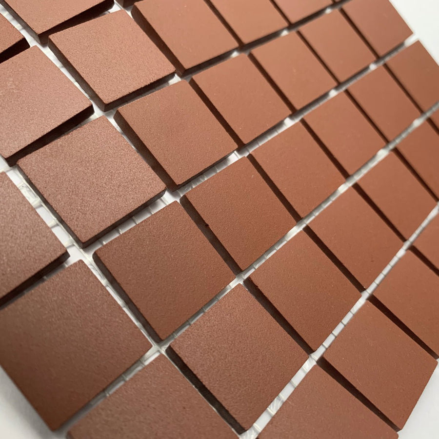 Winckelmans Rouge – teselas de mosaico mates de 20x20 mm sobre malla