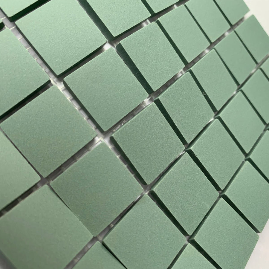 Winckelmans Vert – teselas de mosaico mates de 20x20 mm sobre malla